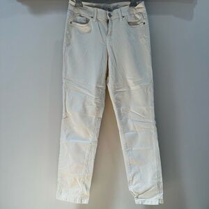 White Calvin Klein jeans